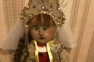 Леднева Вероника (7 лет), Новоржевская ДШИ. Псковитянка (кукла)