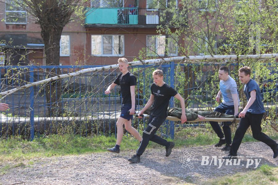 В Великих Луках спасали «заложников» (ФОТО)
