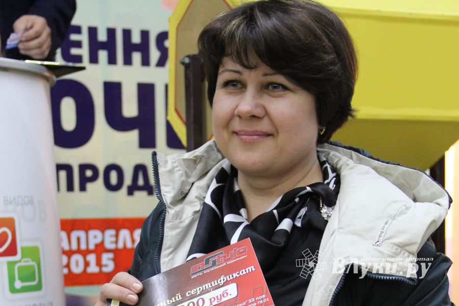 В ТЦ «Апельсин» прошла весенняя ночь распродаж