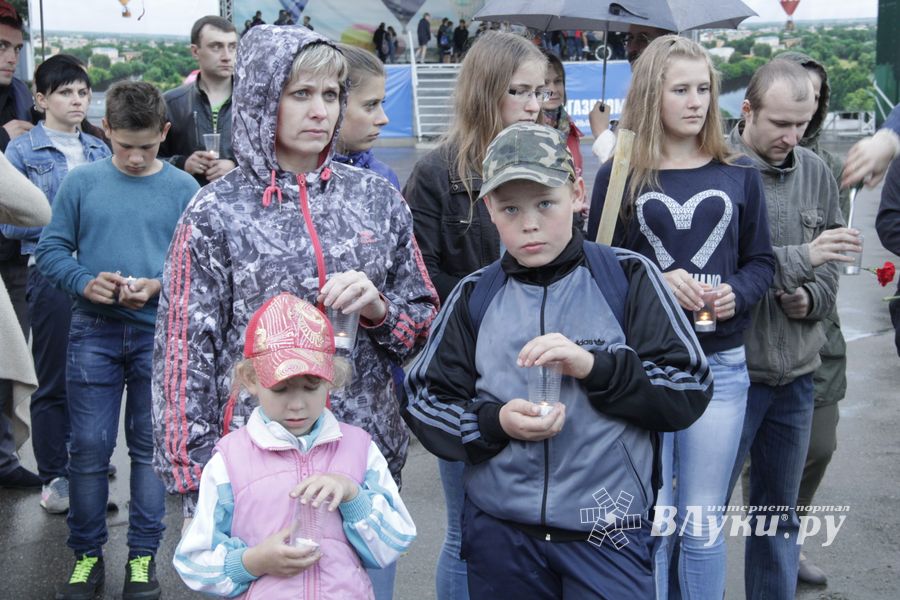 Почтить память павших и поддержать акцию «Свеча памяти» сможет каждый великолучанин (ФОТО)