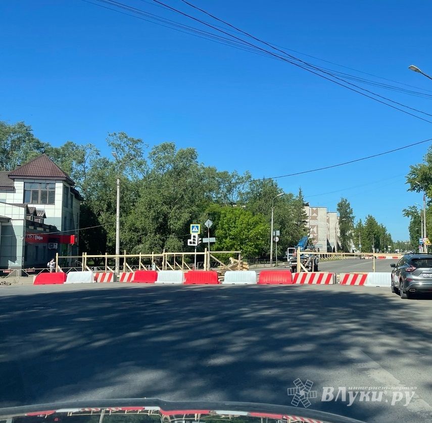 Великие Луки : Продолжается ремонт моста по проспекту Гагарина (ФОТО ...