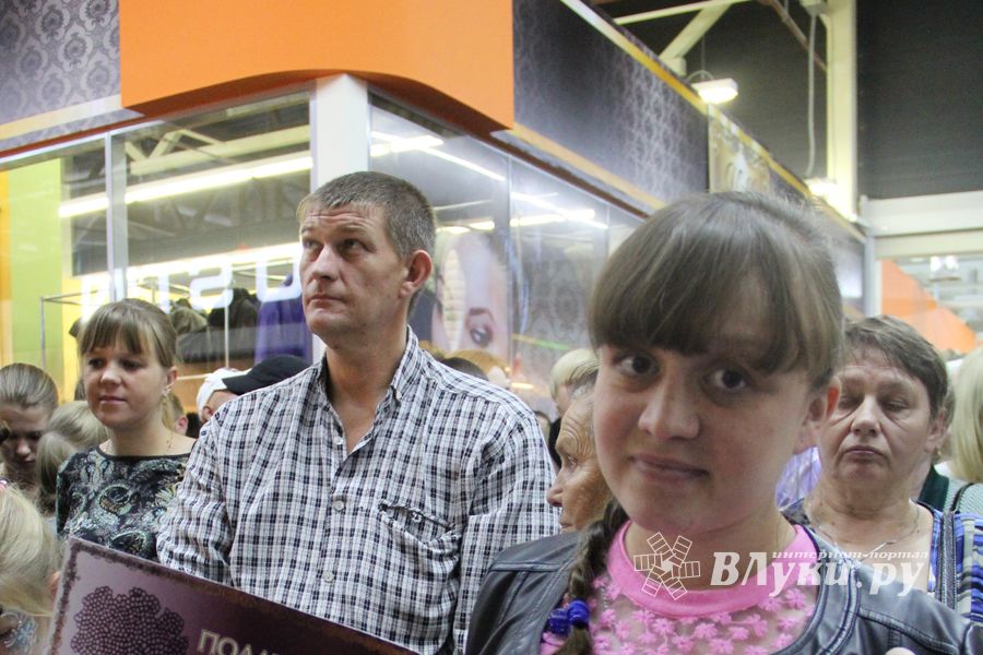 Торговый центр «Апельсин» отметил День рождения