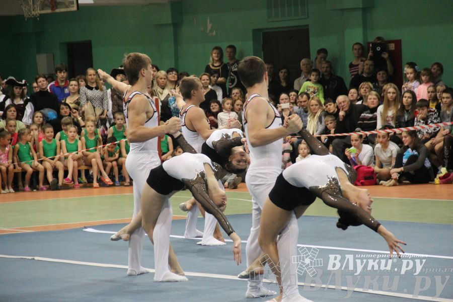 «Парад гимнастики» прошел в Великих Луках (фото)