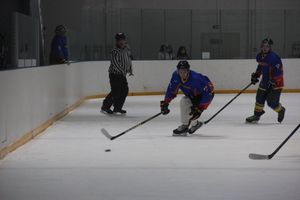 Хоккейная встреча «ЛукиСпорт» — «Барсы» состоялась в «Айсберге» (ФОТО)