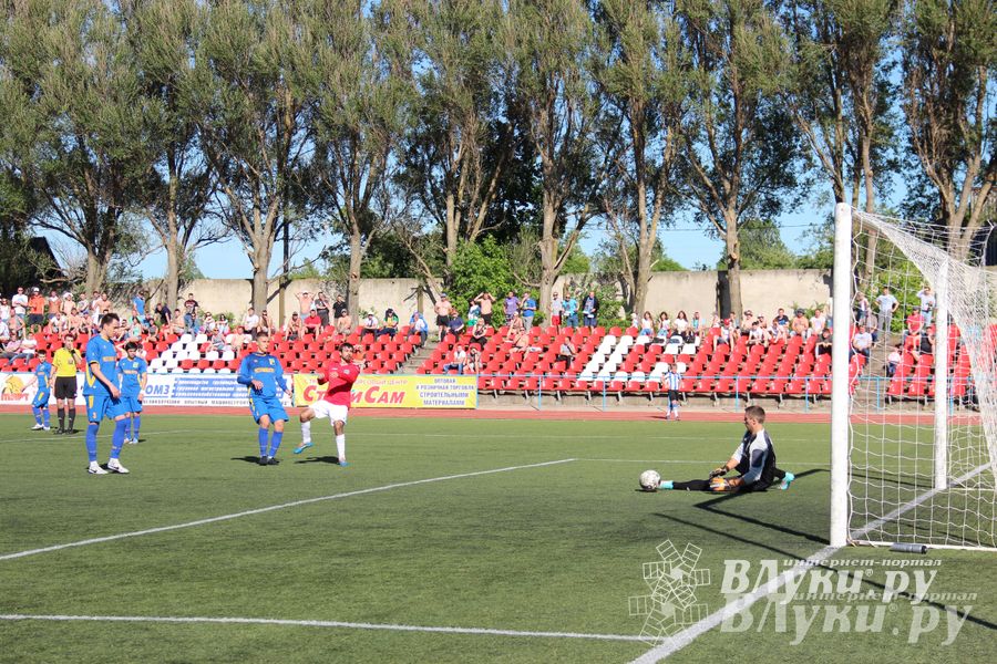 Матч ФК «Луки-Энергия» — «Фосфорит»