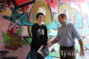 В Великих Луках прошел городской конкурс «Граффити — новый взгляд»