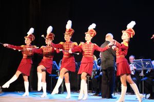 18 мая состоялся юбилейный концерт коллектива мажореток «Золотые погоны» (ФОТО)