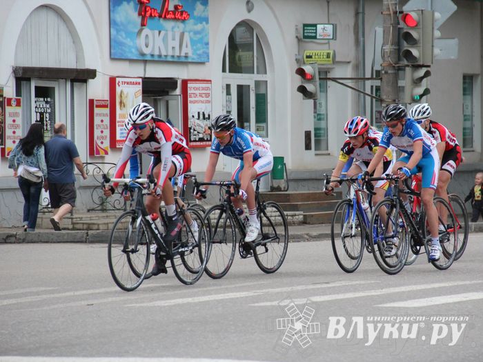 Гонка-критериум по велосипедному спорту