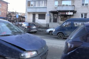 В Великих Луках произошло ДТП (ФОТО)