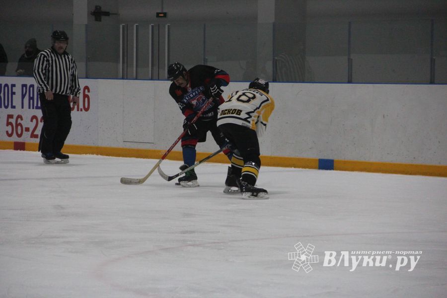 Матч в рамках Регионального Чемпионата НХЛ прошел в «Айсберге» (ФОТО)