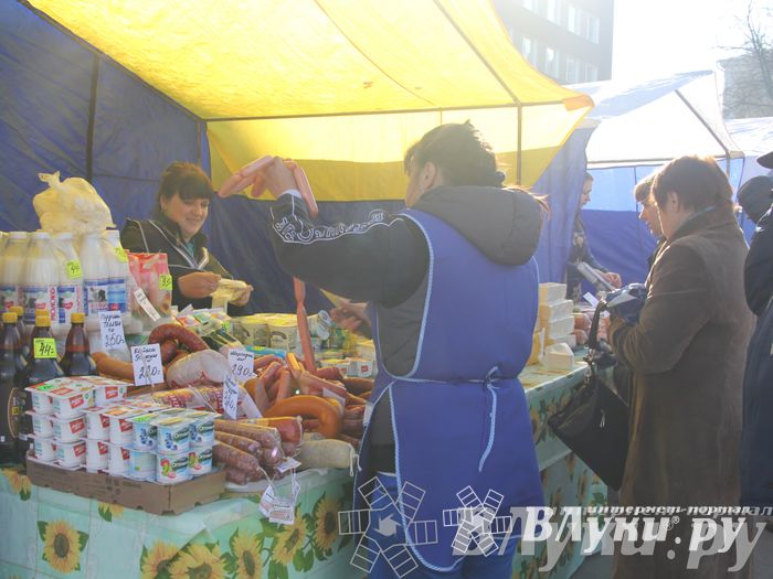 Традиционная весенняя ярмарка прошла в Великих Луках