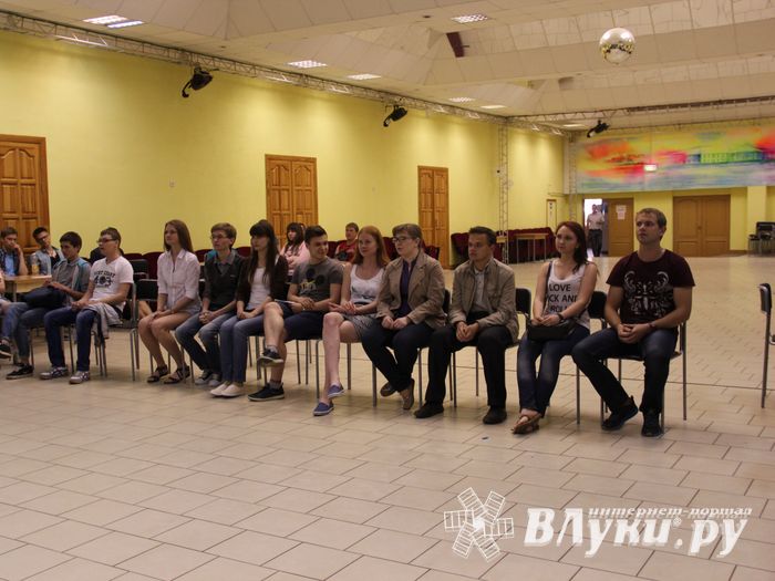 В Великих Луках прошла финальная игра «Что? Где? Когда?» (фото)