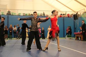 В Великих Луках прошел турнир по спортивным бальным танцам (ФОТО)