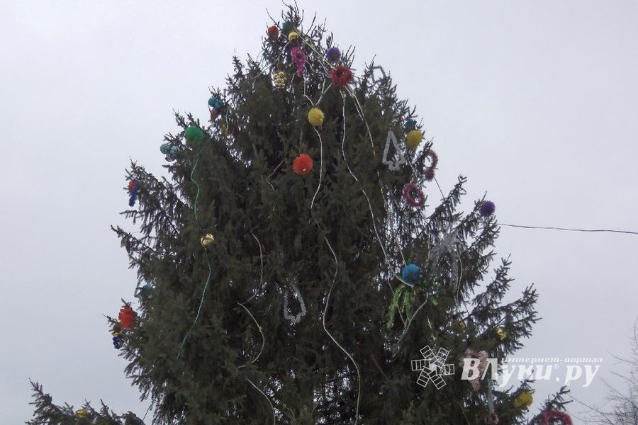 Город готовится к Новому году