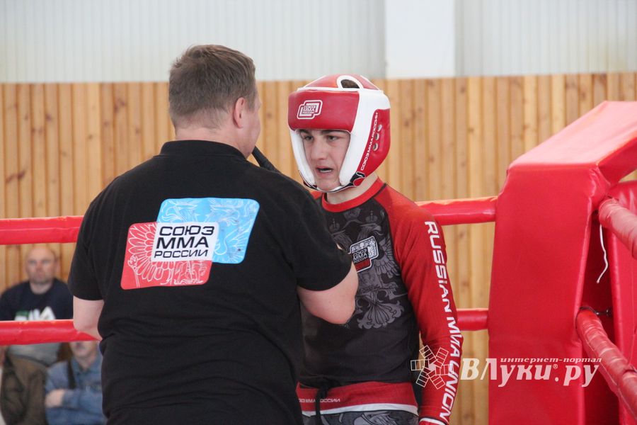 В Великих Луках завершилось Первенство России среди юношей по смешанному боевому единоборству ММА (ФОТО)