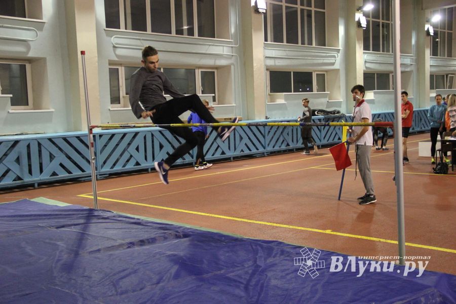 Кто в Великих Луках «быстрее и выше» (ФОТО)