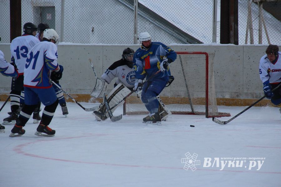 Открытый чемпионат Великих Лук по хоккею: двойная боль... (фото)