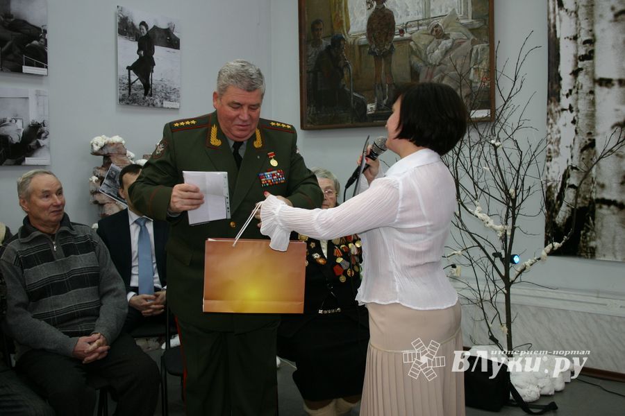 «Военной поры медсанбаты» в краеведческом музее