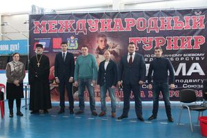 В Великих Луках проходит открытый кубок по смешанному боевому единоборству ММА (ФОТО) (12+)