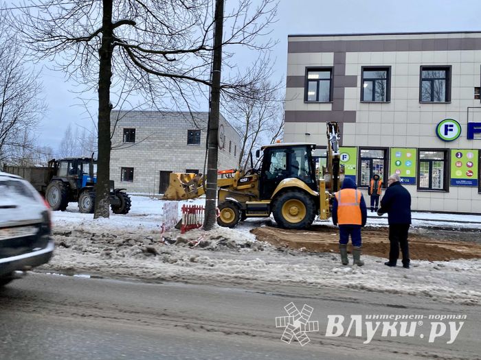 На проспекте Гагарина устранили прорыв в сетях водопровода (ФОТО)
