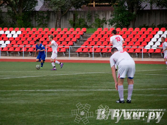 Футбольный матч «Экспресс-2» — «КПРФ»