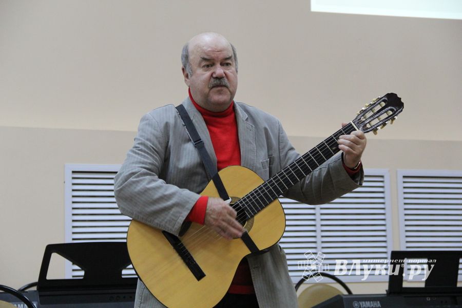 В Великих Луках состоялась презентация сборника «Этот день мы приближали, как могли» (фото)