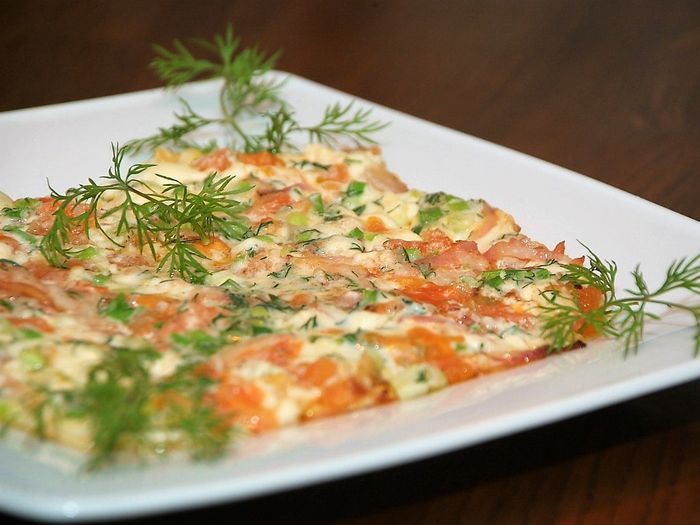 8 марта прекрасных дам приглашают в «Гости» (ФОТО)