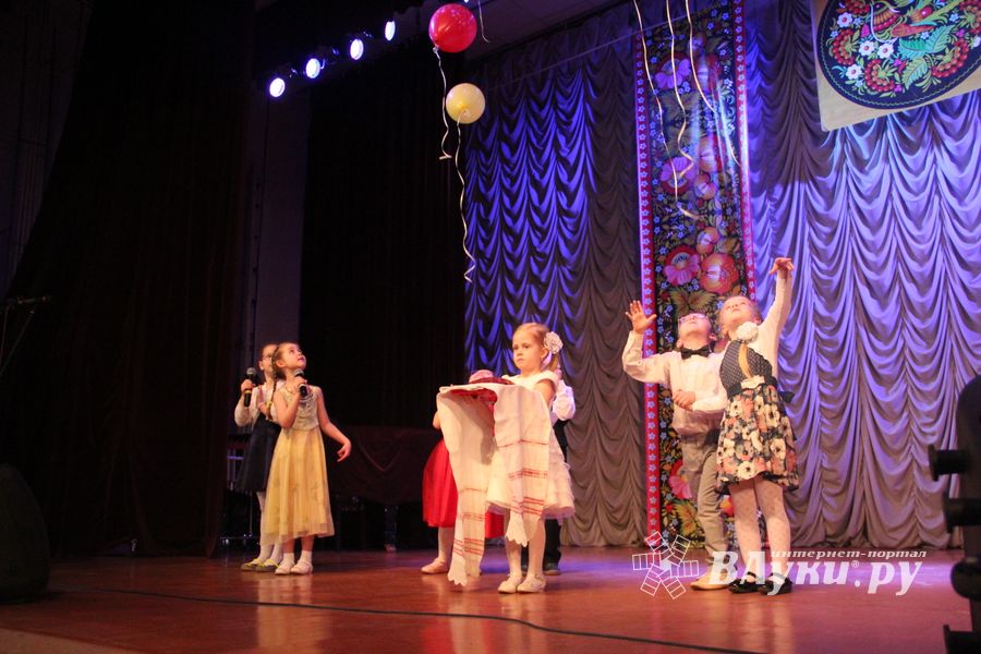 «Великолукская Веснянка»: детские сады 