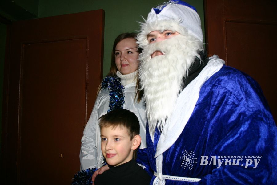 Новый год – время дарить подарки