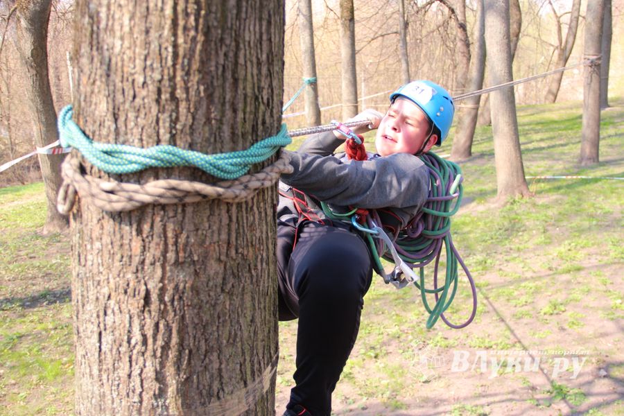 В Великих Луках прошло Первенство по спортивному туризму (ФОТО)