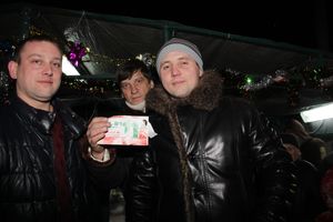 Великие Луки к встрече Нового года готовы (ФОТО)