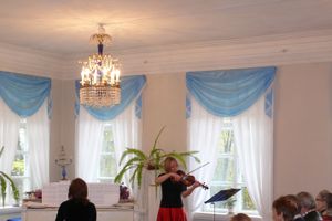 В усадьбе Мусоргского состоялся концерт солистов филармонии (фото)