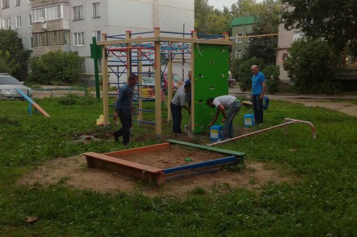 ФОТОФАКТ: В Великих Луках появится новая игровая площадка