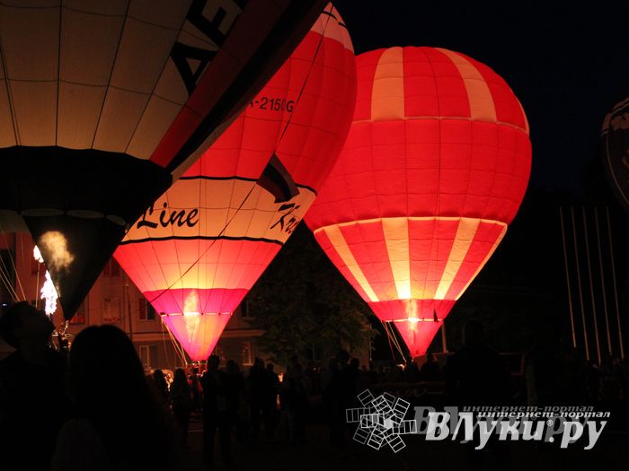 В Великих Луках отметили День России