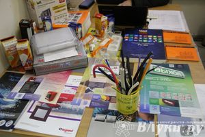 Универсальная выставка проходит в Великих Луках (фото)