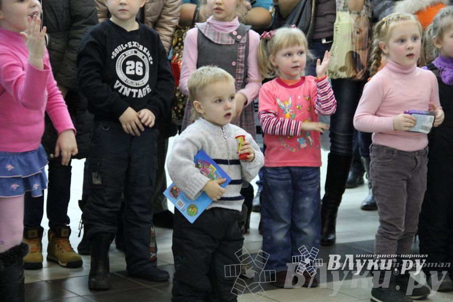 Ночь распродаж в ТЦ «Апельсин»