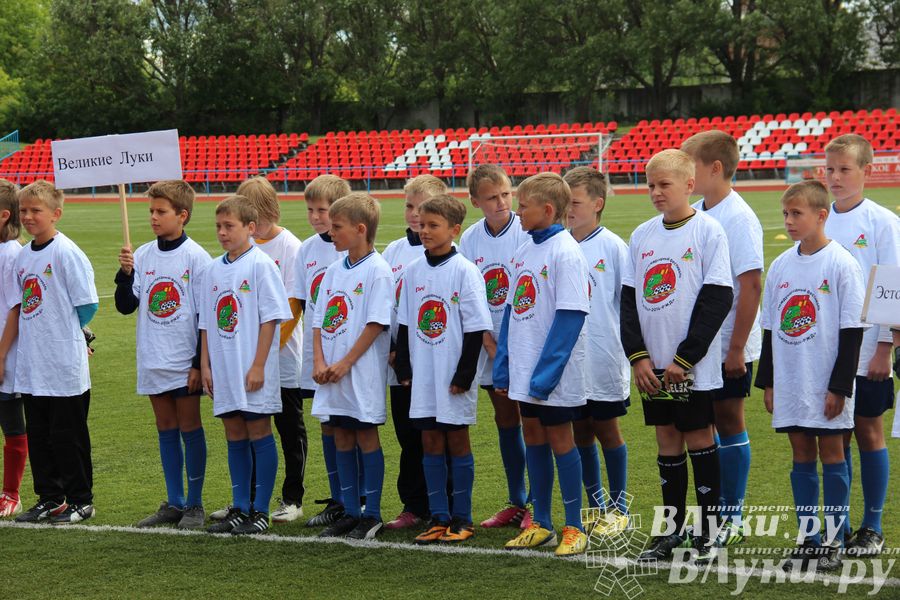 Финальные игры футбольного фестиваля «Локобол-РЖД-2014»