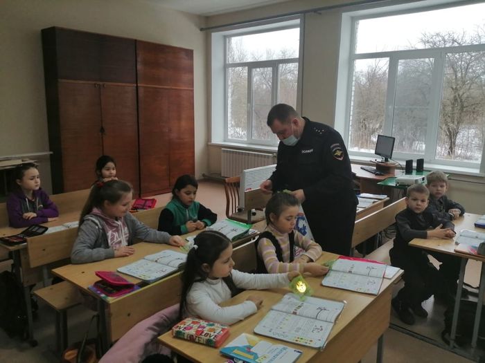 Школьникам Куньинского района помогли «засветиться» (ФОТО)