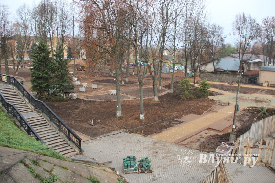 Великолукский парк стремительно преображается (ФОТО)