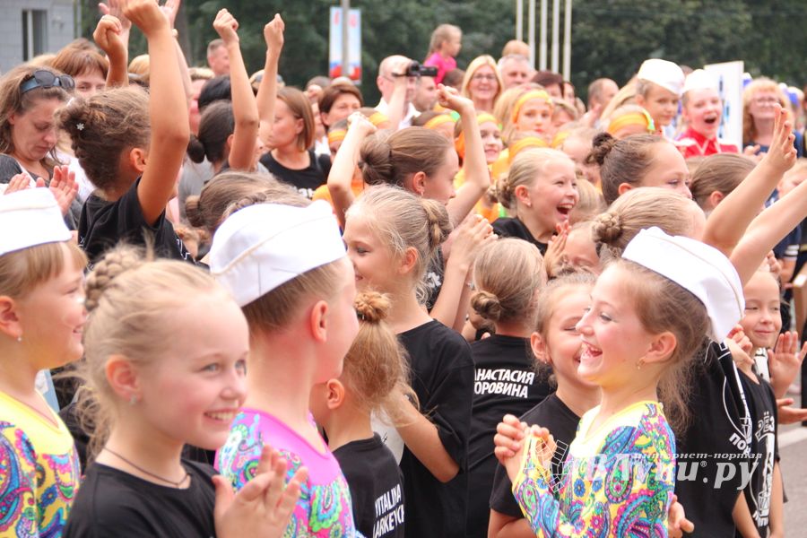 Лучшие мажоретки и барабанщицы награждены (ФОТО)