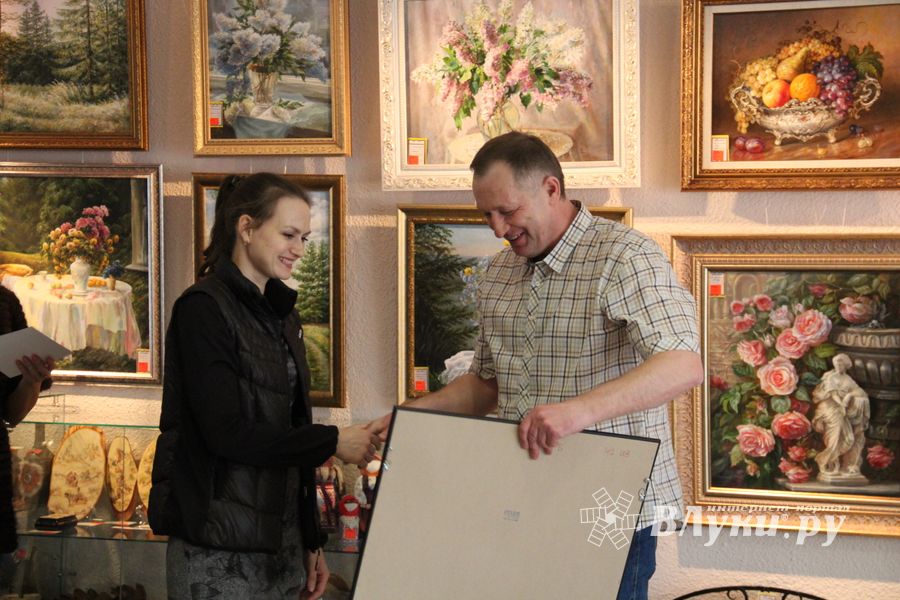 В Художественном салоне наградили победителей фотоконкурса «С днём рождения, любимый город!» (фото)