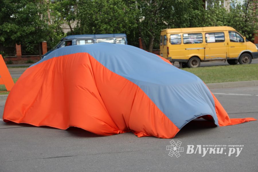 Презентация новой модели LADA Vesta Cross состоялась в Великих Луках (ФОТО)