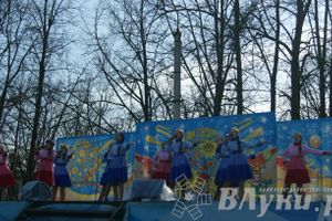 Весенняя ярмарка 2013 прошла в Великих Луках