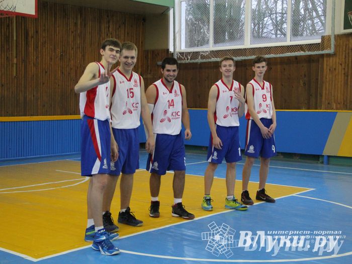 Великолучанки заняли первое место в дивизиональной игре «КЭС-Баскет» (фото)