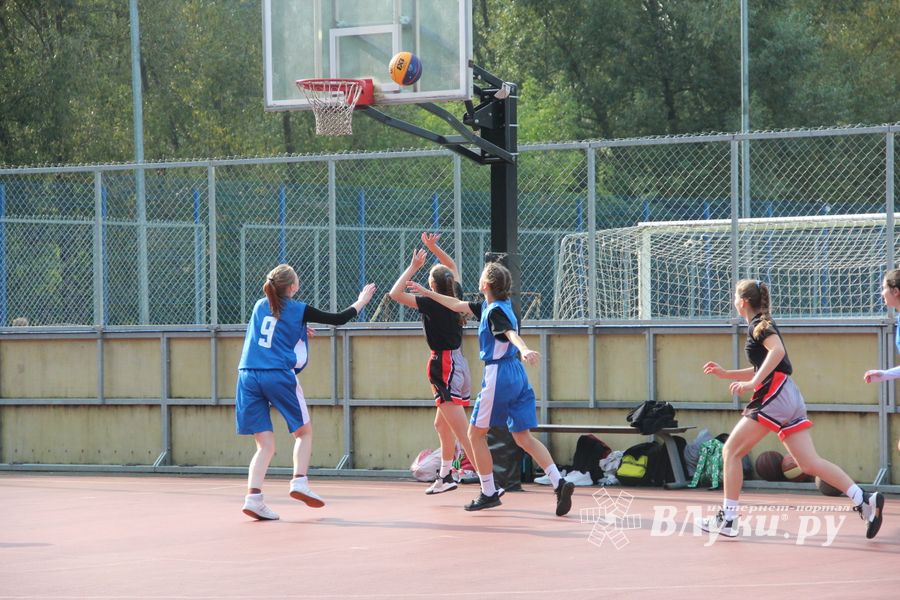 В Великих Луках прошли региональные соревнования «Оранжевый мяч» (ФОТО)