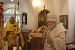 Епископ Сергий (Булатников) возглавил Божественную литургию в Казанском храме города Великие Луки (ФОТО)