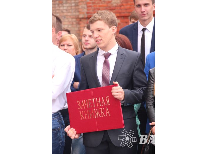 ВГСХА встретила первокурсников пирогами (ФОТО)