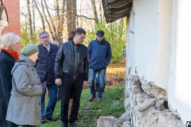 Михаил Ведерников поддержал необходимость реставрации уникального храма в селе Мелeтово (фото)