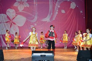 В Булынинском ДК состоялся заключительный концерт районного фестиваля детского творчества «Юные таланты 21 века» (фото)