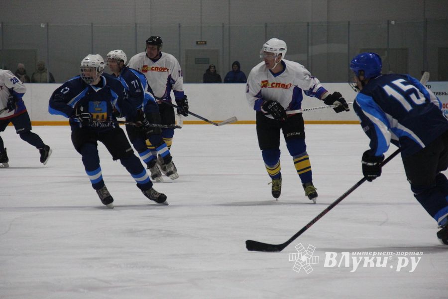К «ЛукиСпорт» уступил с разницей в одну шайбу (ФОТО)